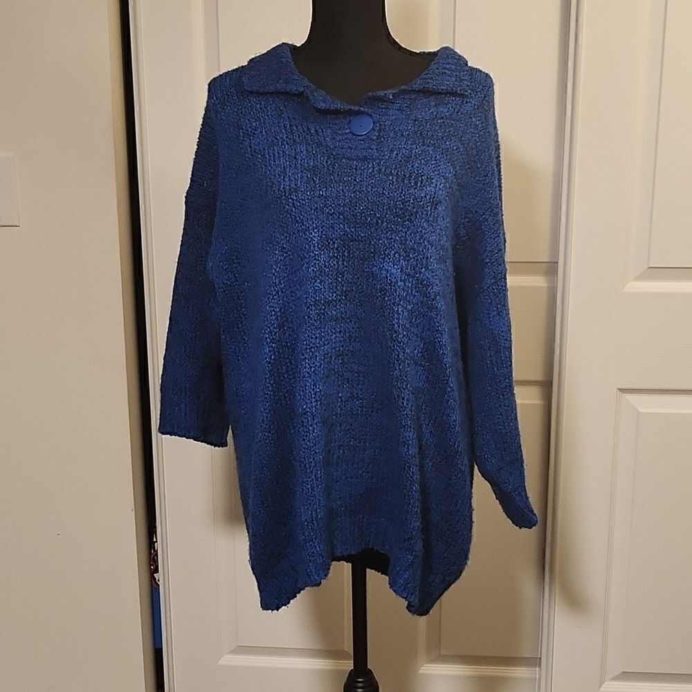 Blue & Black marbled acrylic sweater